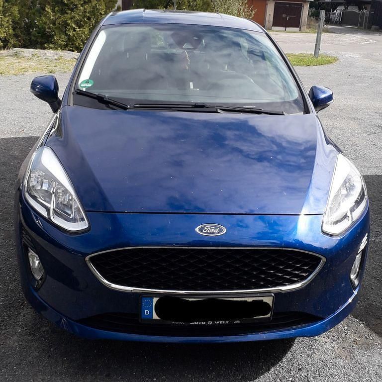 Blau Gebraucht 2018 Ford Fiesta Active Kleinwagen | 8.400 € (Guter Preis) - Bild 1/4