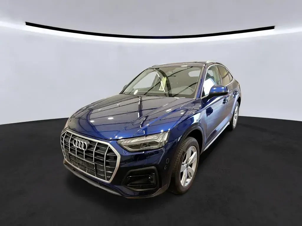 Gebraucht Audi Q5 Sportback Advanced 204 PS (150 kW) 2022 Navarrablau metallic SUV
