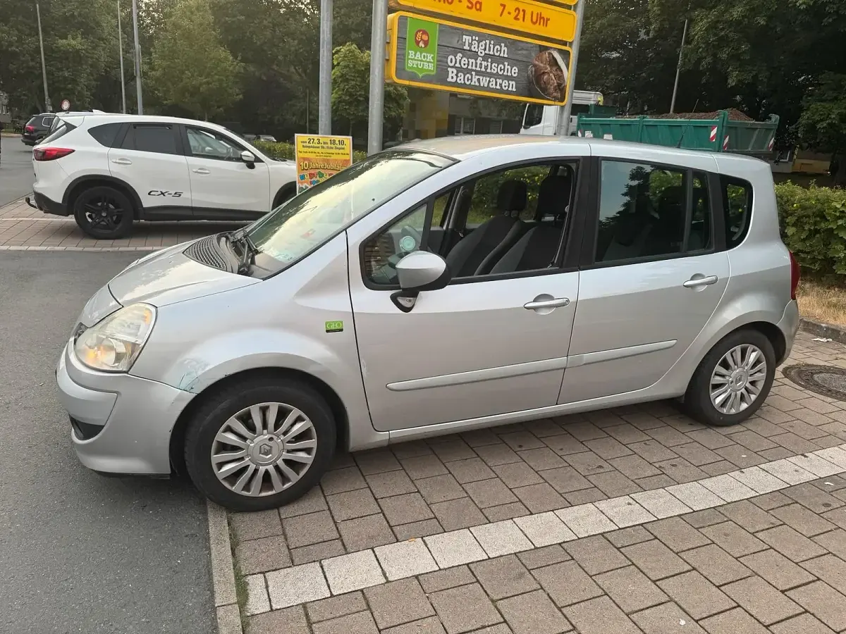Gebraucht Renault Modus 2010 Grau Van / Kleinbus