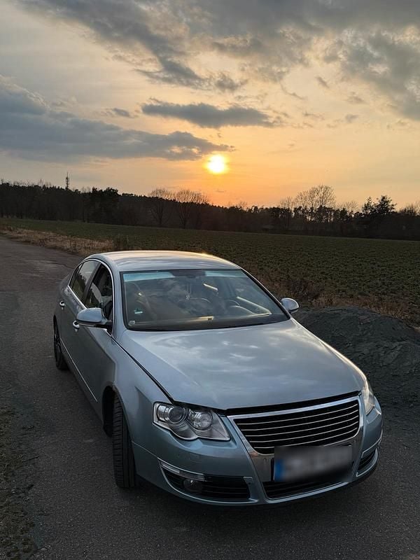 Gebraucht VW Passat 200 PS (147 kW) 2005 Blau Limousine