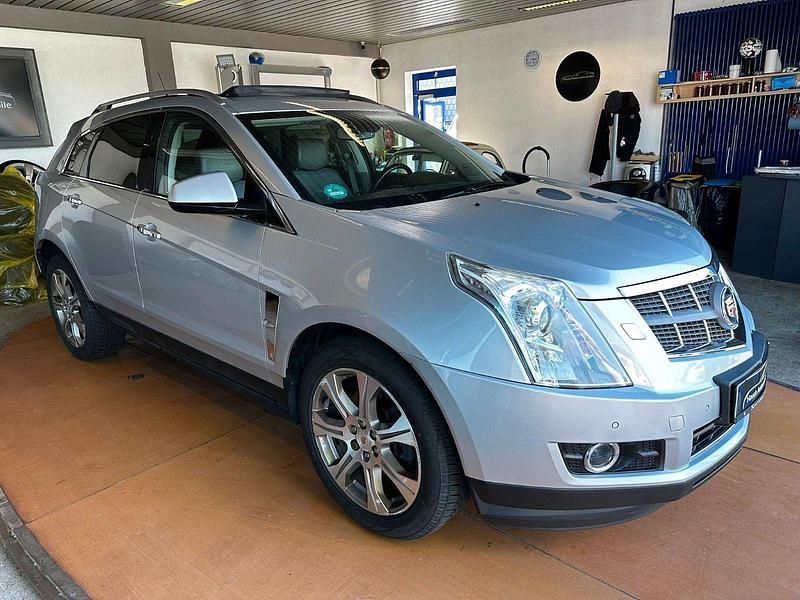 Second-hand Cadillac SRX 271 CP (199 kW) 2012 Argintiu SUV
