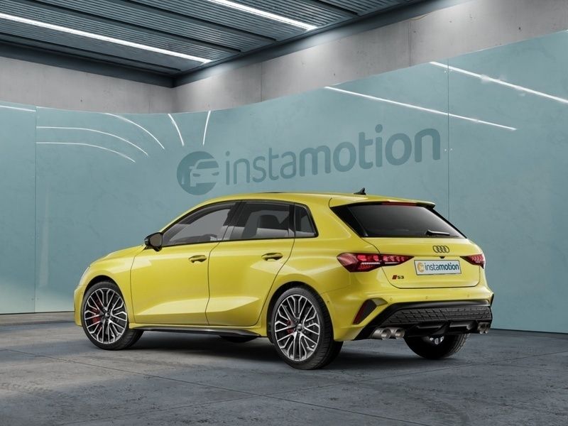 Gebraucht Audi S3 Sport 333 PS (244 kW) 2024 Gelb Limousine