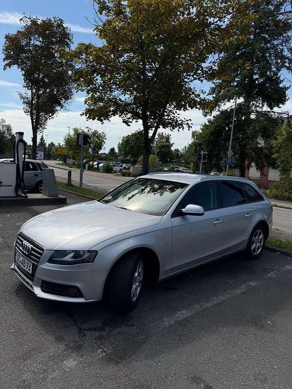 Gebraucht Audi A4 143 PS (105 kW) 2010 Grau Kombi