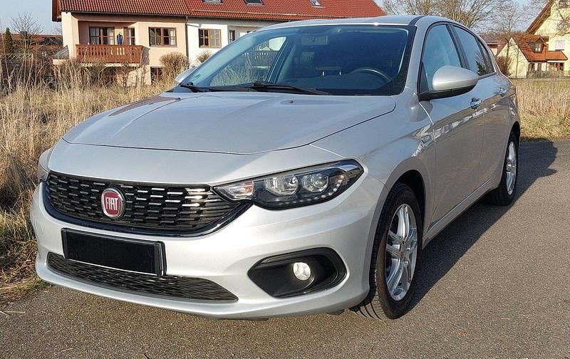 Gebraucht Fiat Tipo 120 PS (88 kW) 2017 Grau Kombi