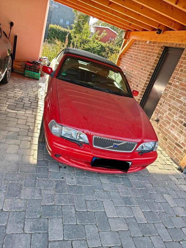 Rot Gebraucht 2001 Volvo C70 Cabrio | 3.500 € (Guter Preis) - Bild 1/4