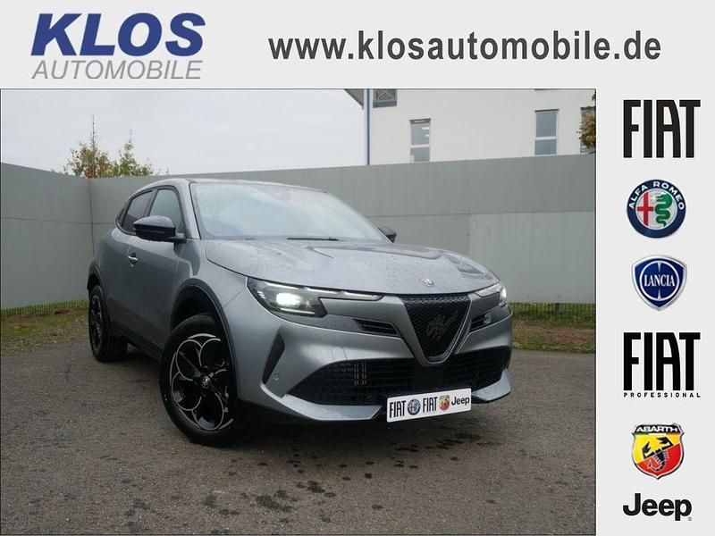 Grau Neu 2025 Alfa Romeo GT Junior Premium SUV | 35.990 € (Fairer Preis) - Bild 1/4