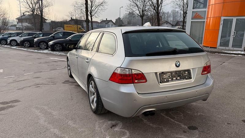 Gebraucht BMW 530 M Sport 231 PS (169 kW) 2006 Silber Kombi
