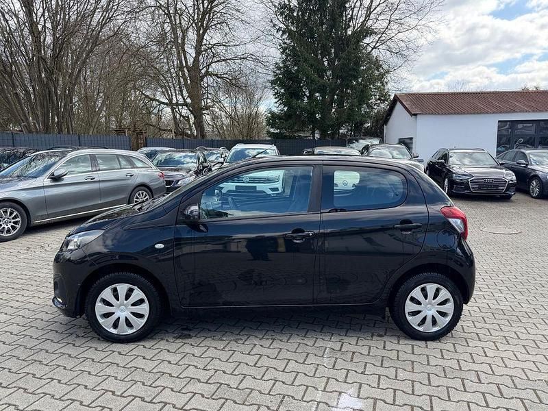 Gebraucht Peugeot 108 Active 69 PS (50 kW) 2015 Schwarz Kleinwagen