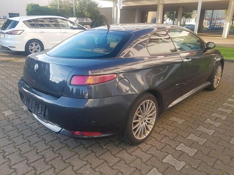Gebraucht Alfa Romeo GT Distinctive 166 PS (122 kW) 2009 Schwarz Coupé