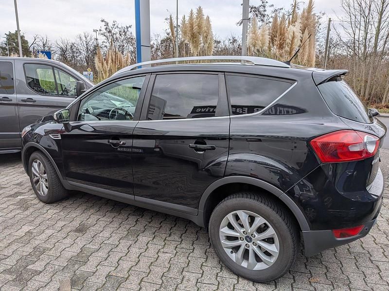 Gebraucht Ford Kuga Champions Edition 163 PS (119 kW) 2012 Schwarz SUV