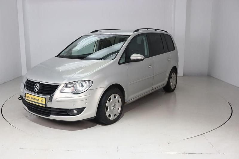 Grau Gebraucht 2009 VW Touran Van / Kleinbus | 2.350 € (Superpreis) - Bild 1/4