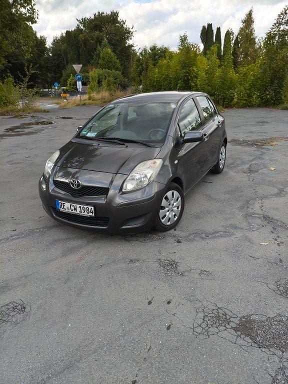 Gebraucht 2009 Toyota Yaris Limousine | 1.500 € (Superpreis) - Bild 1/4