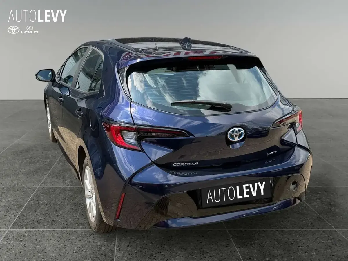 Gebraucht Toyota Corolla 140 PS (102 kW) 2024 Blau Limousine