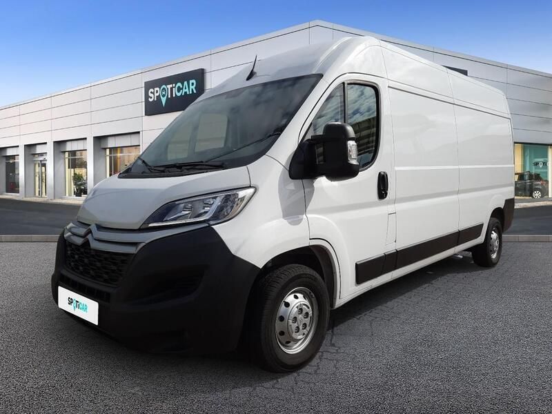 Weiß Gebraucht 2023 Citroën Jumper Van / Kleinbus | 25.990 € (Teuer) - Bild 1/4