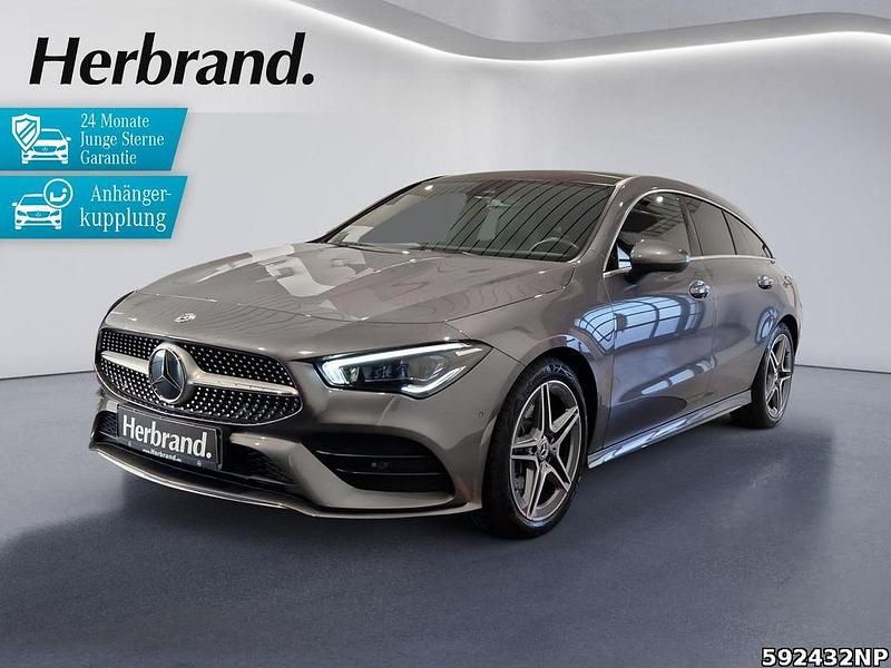 Grau Gebraucht 2023 Mercedes CLA250 Shooting Brake AMG Kombi | 35.490 € (Fairer Preis) - Bild 1/4