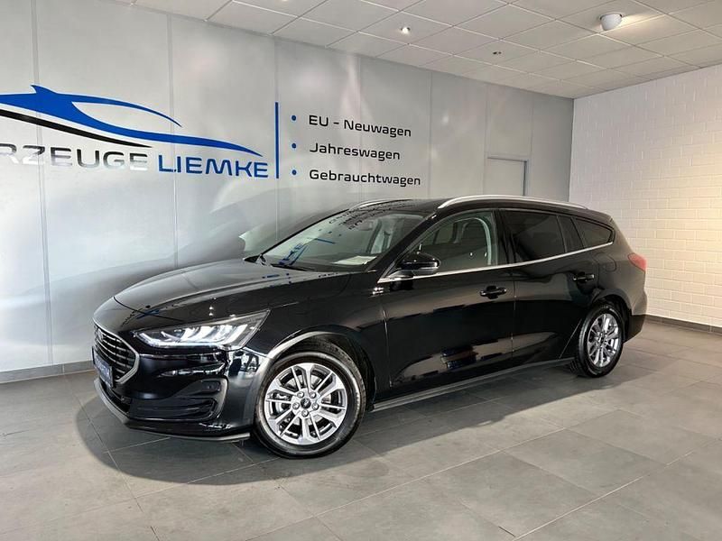 Gebraucht Ford Focus Titanium 155 PS (114 kW) 2024 Schwarz Limousine