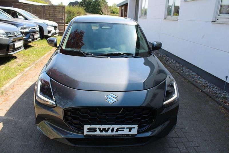 Neu Suzuki Swift Comfort 83 PS (61 kW) 2026 Grau Kleinwagen