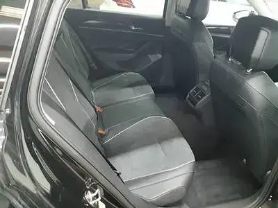 Gebraucht VW Passat Business 150 PS (110 kW) 2025 Schwarz Kombi