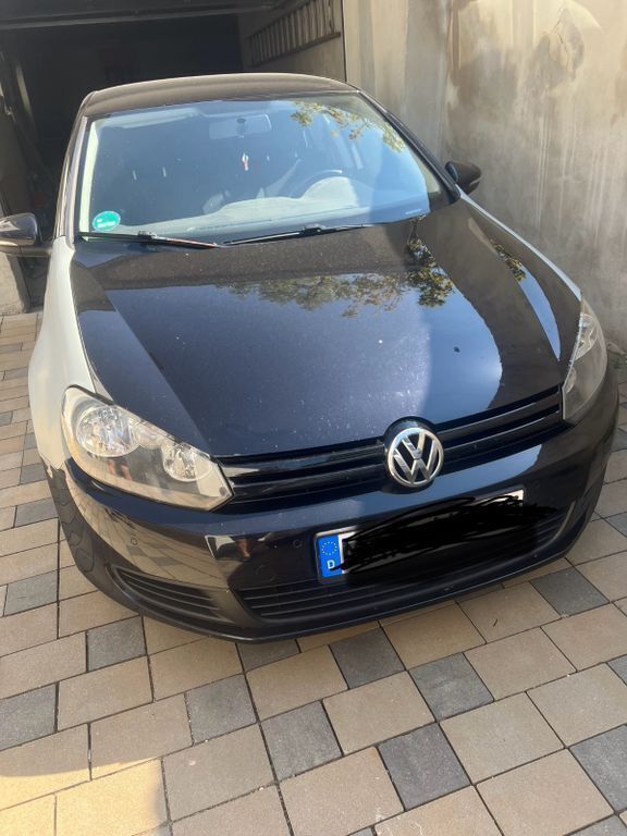 Schwarz Gebraucht 2009 VW Golf VI Comfortline Limousine | 3.900 € (Guter Preis) - Bild 1/4
