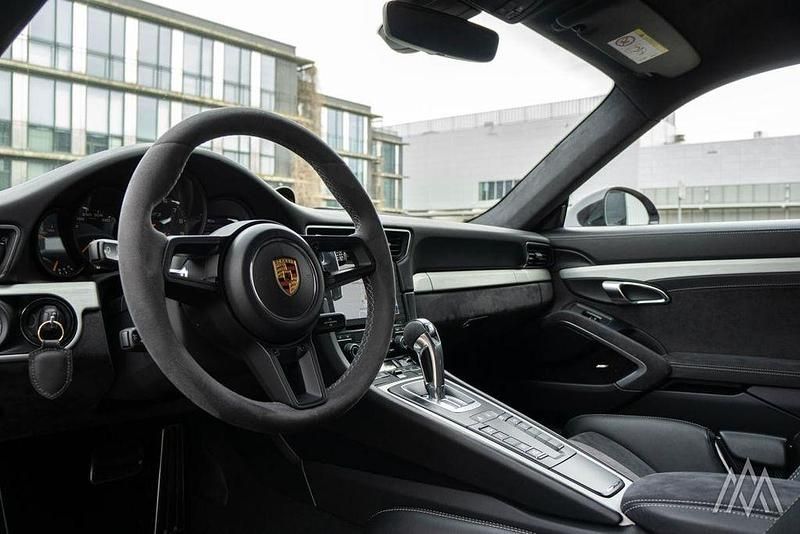 Gebraucht Porsche 911 500 PS (367 kW) 2018 Schwarz