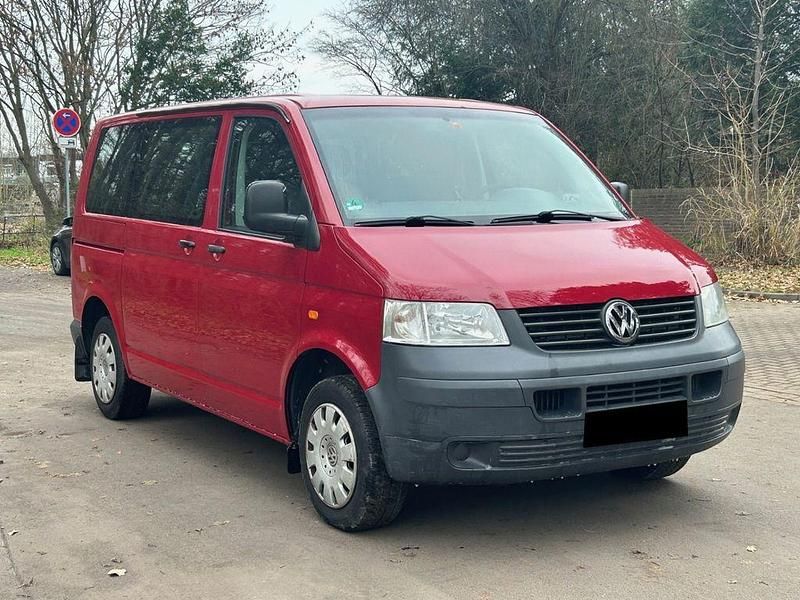 Gebraucht VW Caravelle 131 PS (96 kW) 2007 Rot Van / Kleinbus