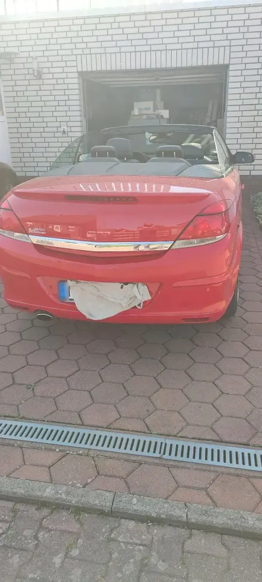 Gebraucht Opel Astra 140 PS (102 kW) 2008 Rot Cabrio