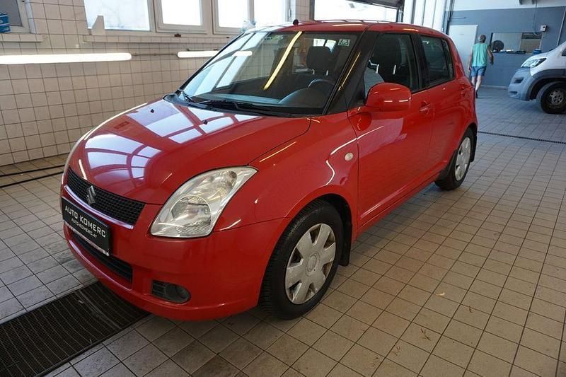 Rot Gebraucht 2006 Suzuki Swift Comfort Limousine | 2.950 € (Guter Preis) - Bild 1/4