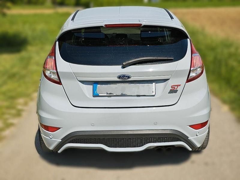 Gebraucht Ford Fiesta ST200 200 PS (147 kW) 2017 Grau Kleinwagen