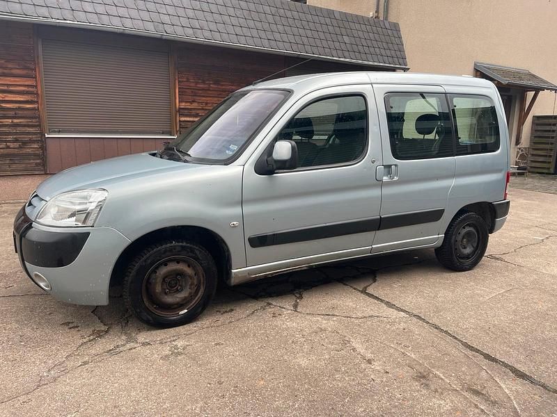 Gebraucht Peugeot Partner 75 PS (55 kW) 2006 Blau Van / Kleinbus