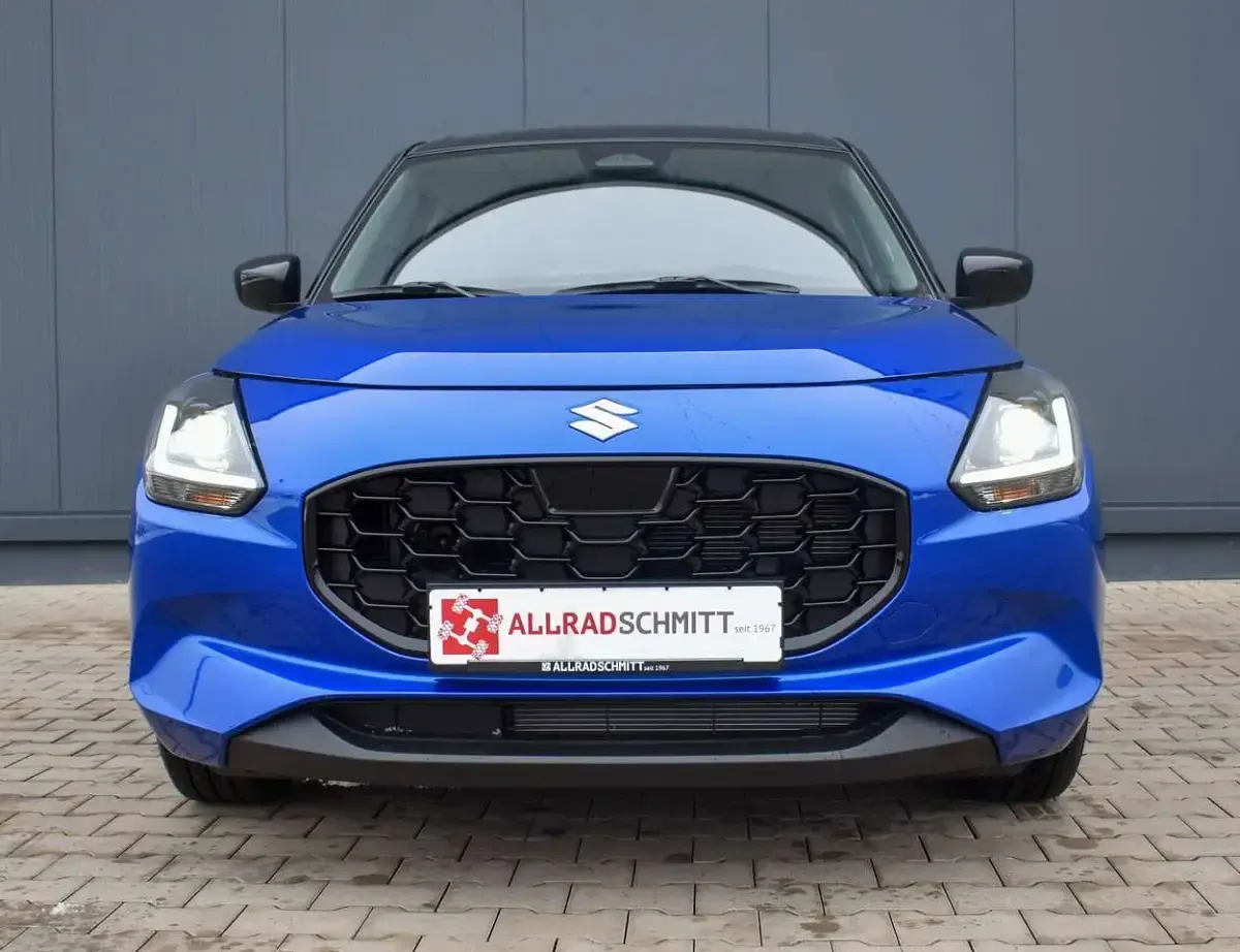 Neu Suzuki Swift Comfort 83 PS (61 kW) 2025 Frontier blue pearl/super blac Limousine
