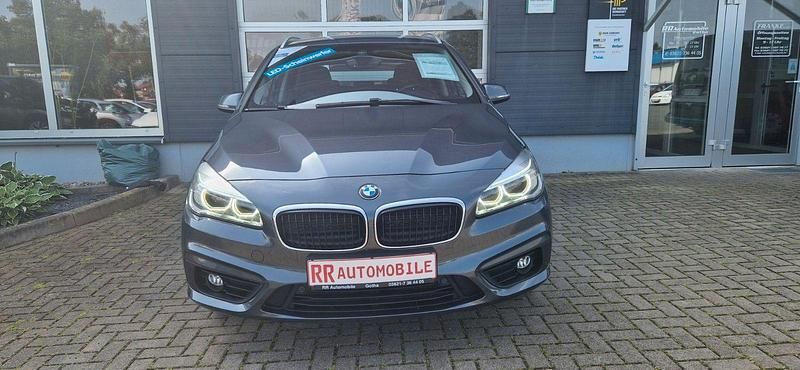Gebraucht BMW 216 Advantage 116 PS (85 kW) 2017 Grau Kombi