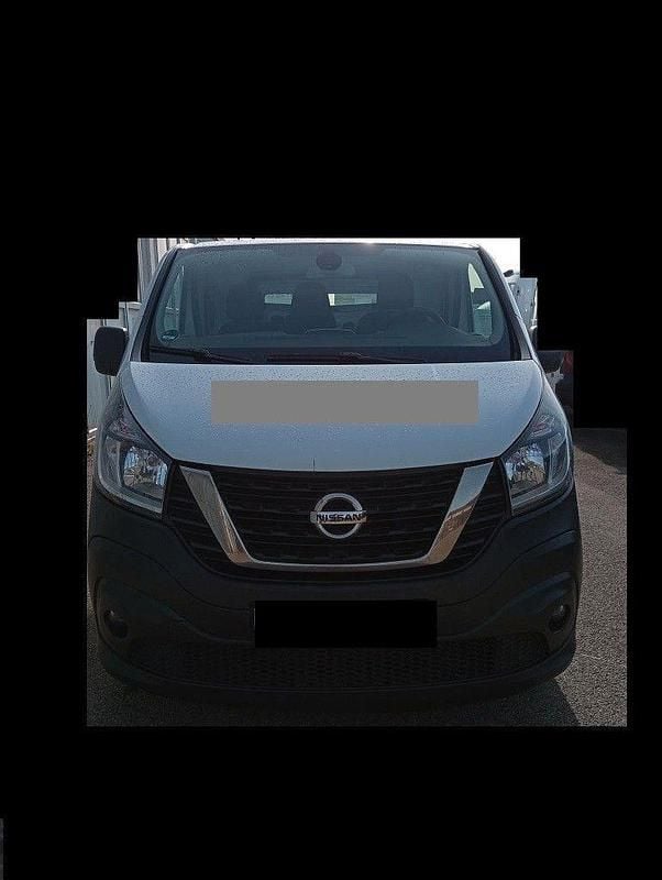 Violet Gebraucht 2018 Nissan NV300 Comfort Van | 7.900 € - Bild 1/4