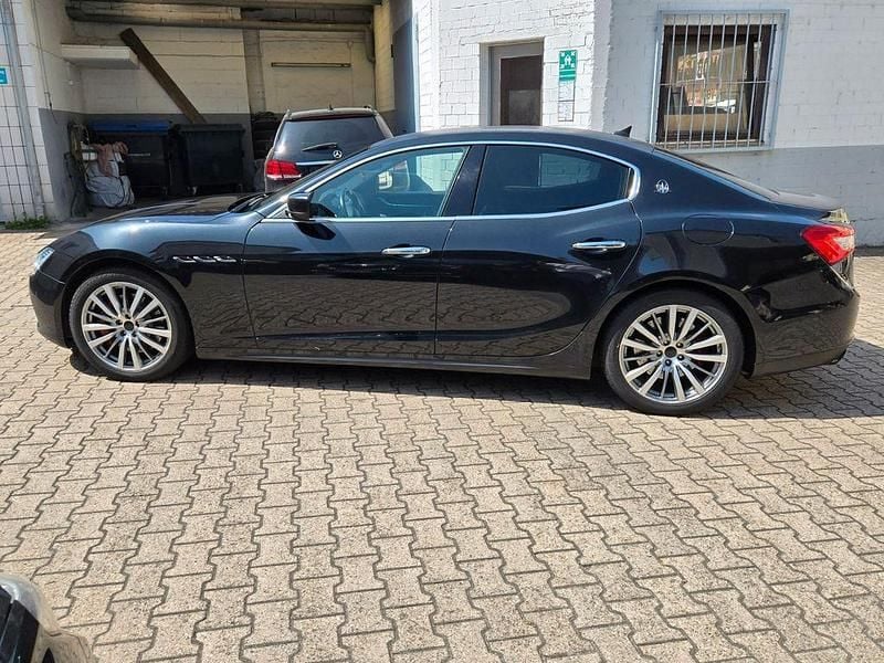 Gebraucht Maserati Ghibli 275 PS (202 kW) 2016 Schwarz Coupé