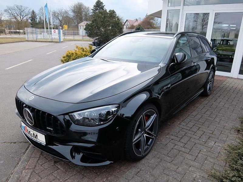 Gebraucht Mercedes E63S AMG AMG 612 PS (450 kW) 2022 Schwarz Limousine