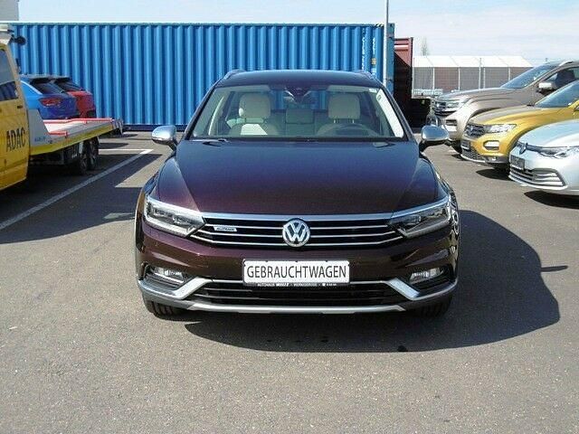 Gebraucht VW Passat Alltrack 190 PS (139 kW) 2016 Rot Kombi