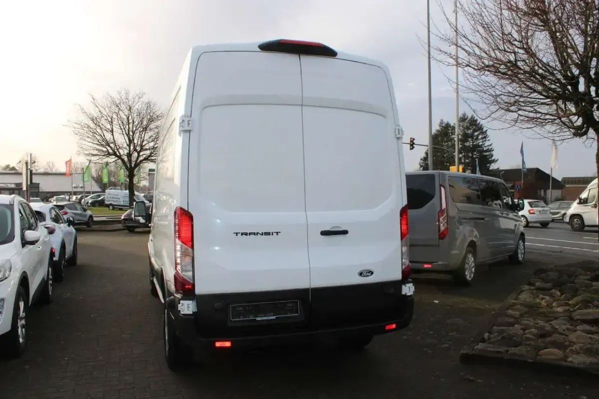 Brugt Ford Transit Trend 131 HK (96 kW) 2024 Hvid Sedan