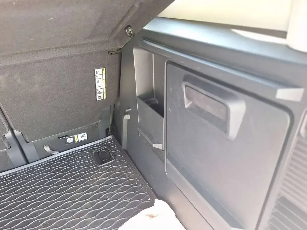 Gebraucht Ford Tourneo Active 125 PS (91 kW) 2024 Blau Kombi