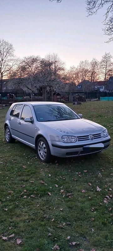 Gebraucht VW Golf IV 75 PS (55 kW) 2001 Silber Kleinwagen