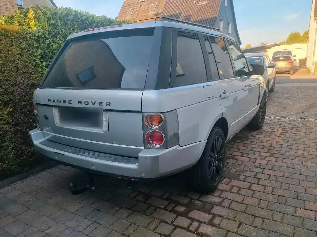 Gebraucht Land Rover Range Rover 177 PS (130 kW) 2004 Silber SUV