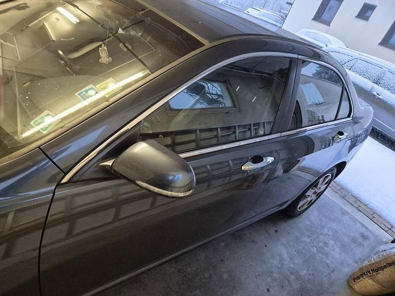 Gebraucht Honda Accord Executive 140 PS (102 kW) 2004 Andere farben Limousine