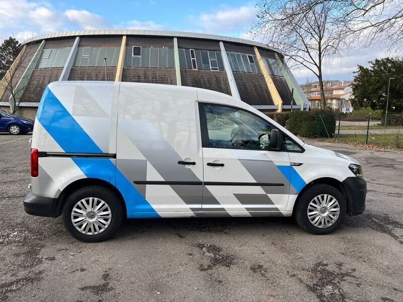 Weiß Gebraucht 2015 VW Caddy Van / Kleinbus | 7.000 € (Fairer Preis) - Bild 1/4