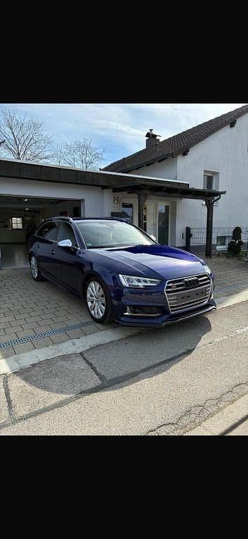 Gebraucht Audi S4 Ambiente 354 PS (260 kW) 2017 Blau Kombi