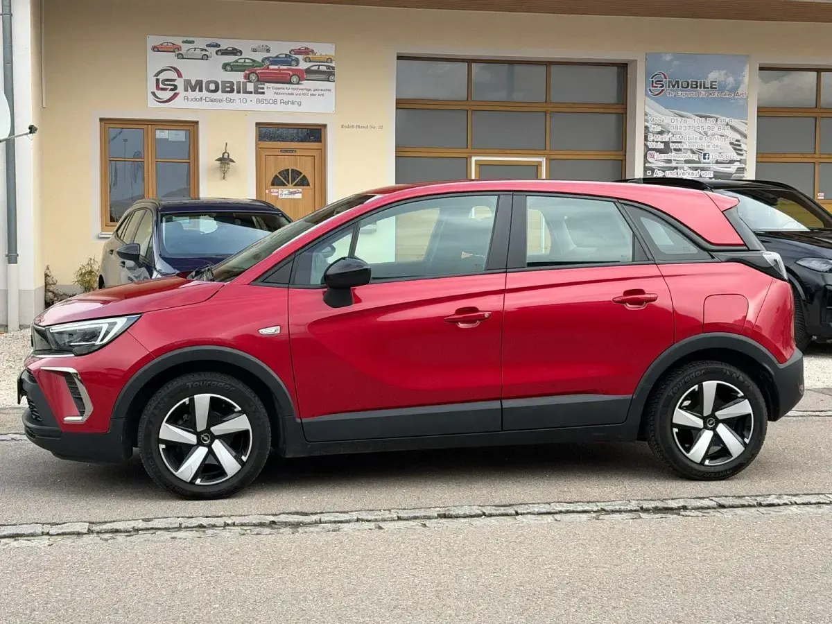 Gebraucht Opel Crossland Edition 83 PS (61 kW) 2022 Chili rot/kardio rot SUV