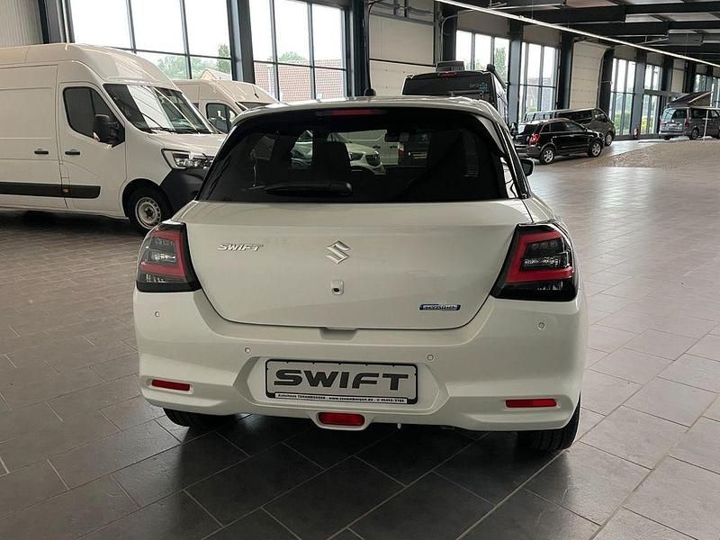 Gebraucht Suzuki Swift Comfort+ 83 PS (61 kW) 2024 Beige Kleinwagen