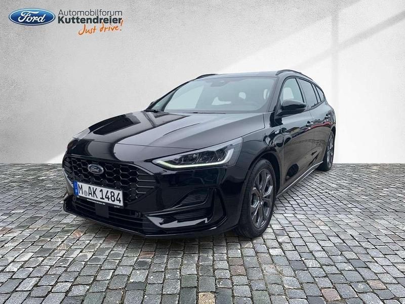 Obsidianschwarz metallic Gebraucht 2024 Ford Focus ST-Line X Kombi | 22.290 € (Fairer Preis) - Bild 1/3