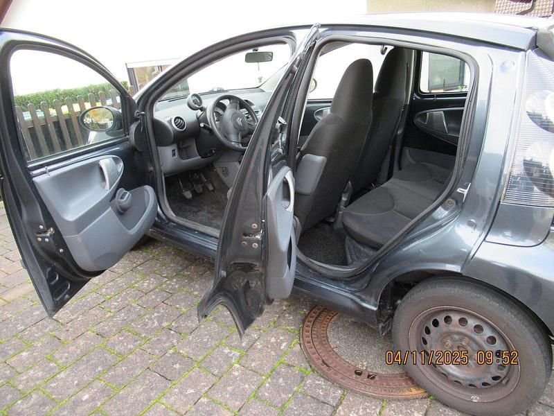 Gebraucht Citroën C1 54 PS (39 kW) 2007 Grau Kleinwagen