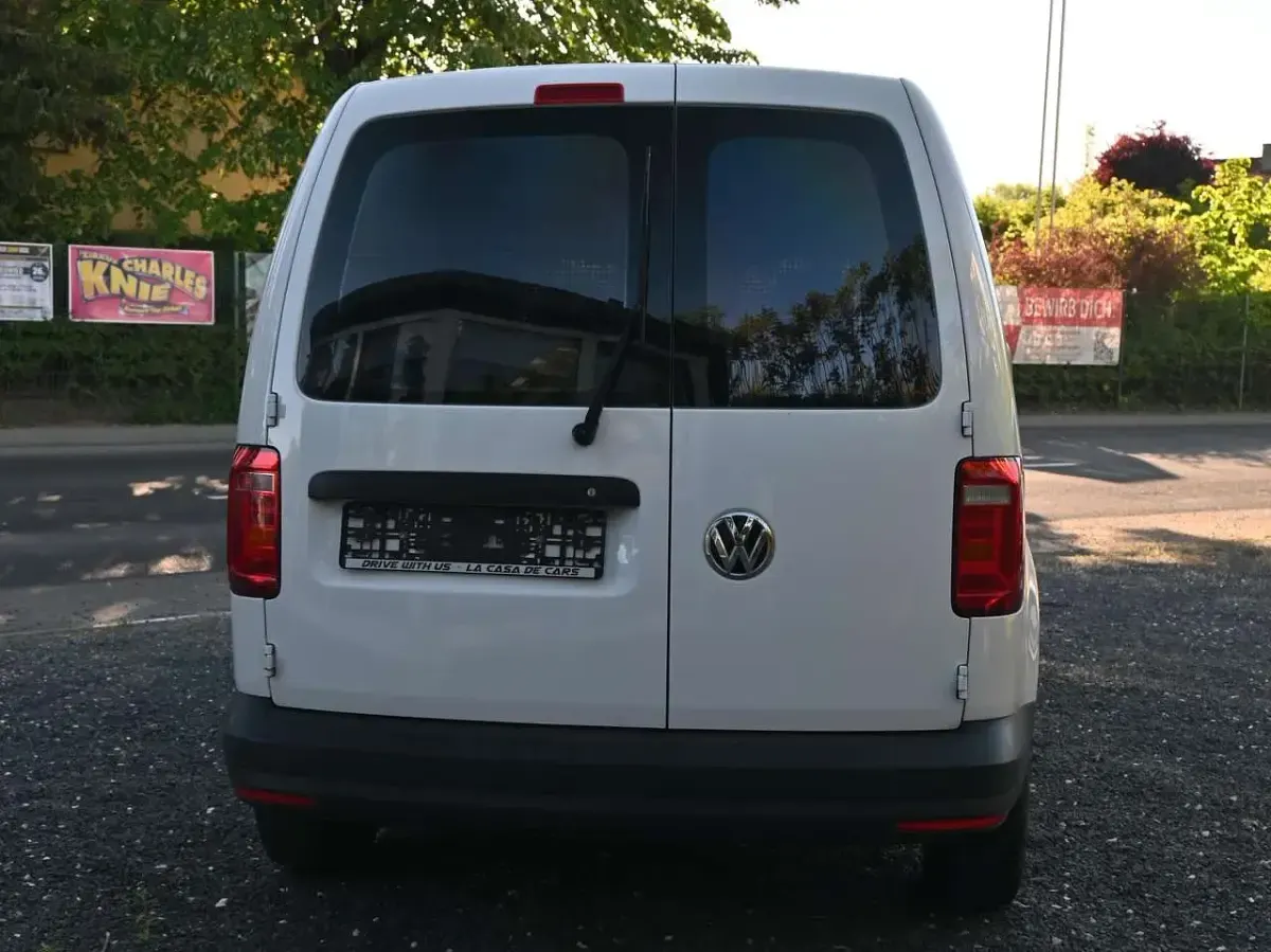 Gebraucht VW Caddy 102 PS (75 kW) 2018 Candyweiß Van / Kleinbus