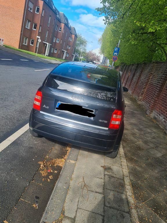 Usata Audi A2 75 CV (55 kW) 2002 Nero Utilitaria