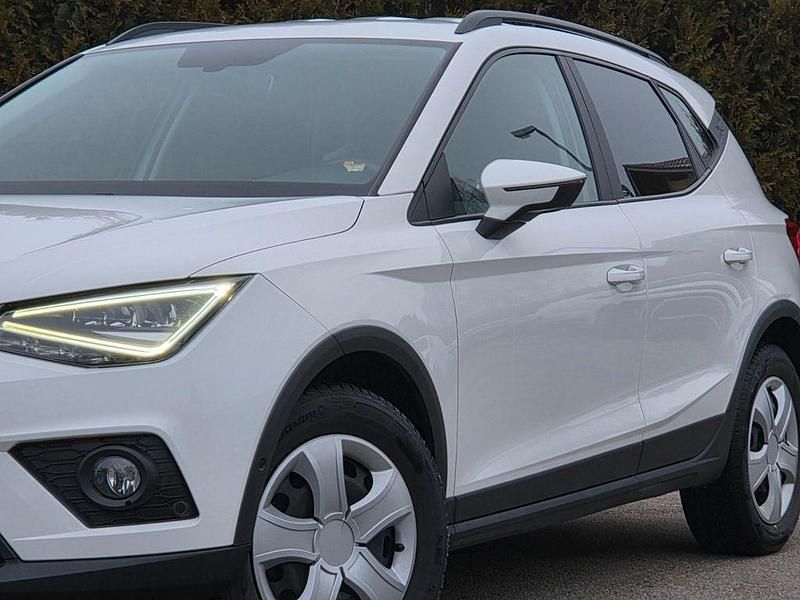 Second-hand Seat Arona Style 90 CP (66 kW) 2019 Alb SUV