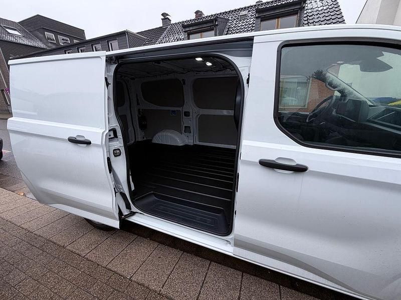 Neu Ford Transit Custom Trend 136 PS (100 kW) 2025 Frostweiß Van / Kleinbus